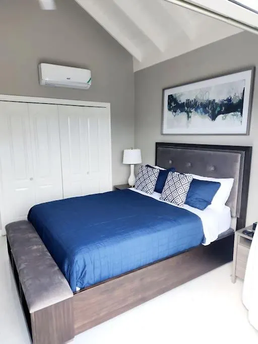 Villa Brand New Luxurious Townhouse In Negril Jamaika