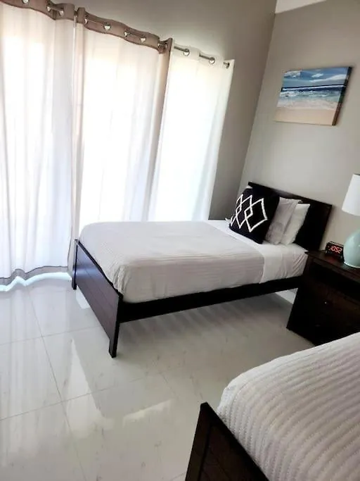 度假居 Brand New Luxurious Townhouse In Negril别墅